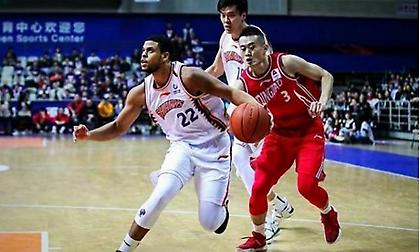 Θέλουν να κρατήσουν τον ΜακΚάλουμ οι Σαρκς