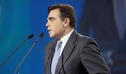 Σχοινάς για μεταναστευτικό: Επιμερισμός των βαρών ανάμεσα σε όλα τα κράτη μέλη