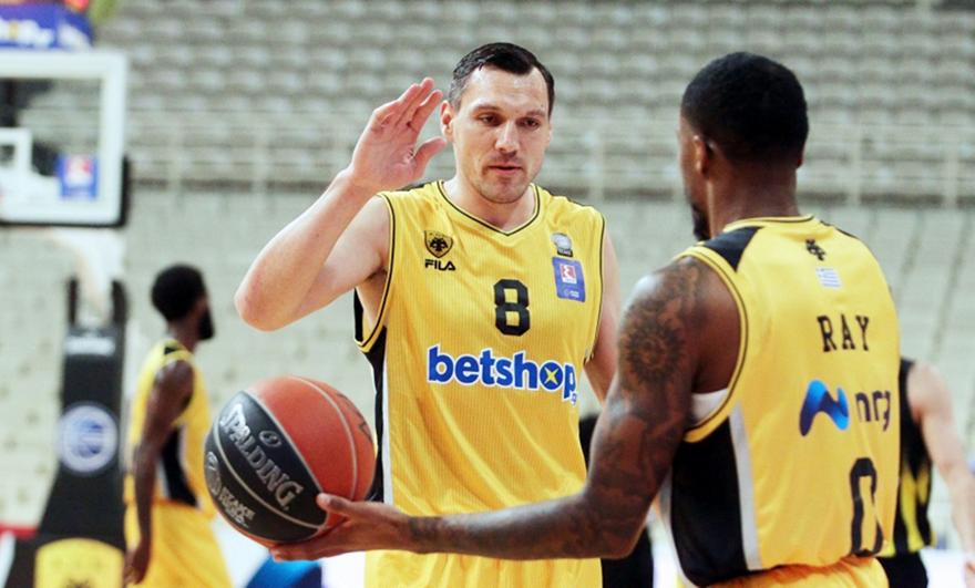 Πετρίδης: «Ματσιούλις και Ρέι πιο δύσκολες περιπτώσεις στην ΑΕΚ»