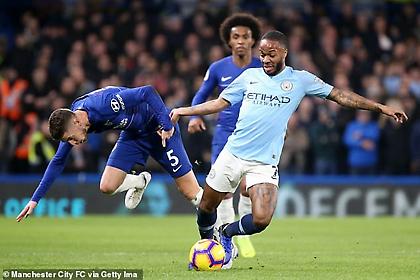 Στέρλινγκ: «Λάμπαρντ και Τζέραρντ σε τοπ επίπεδο και οι Σολ Κάμπελ και Κόουλ όχι»!