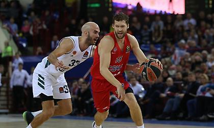 Διέψευσε τα περί αποχώρησης από την ΤΣΣΚΑ ο Στρέλνιεκς