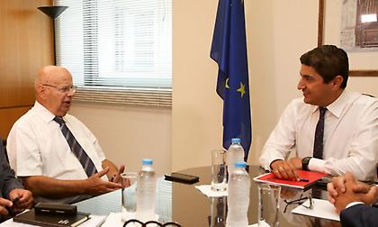 Αυγενάκης: «Γνωρίζετε κάτι, κ. Βασιλακόπουλε και δεν μας το λέτε;»