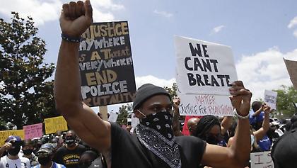 Παραγωγός σε ντοκιμαντέρ για τα ρατσιστικά εγκλήματα στην Τούλσα ο Γουέστμπρουκ