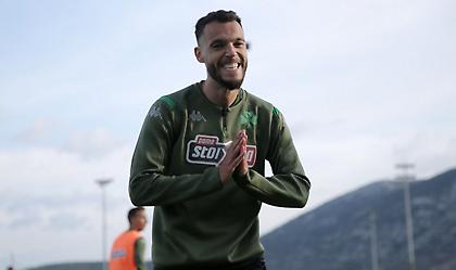 Πωλείται στην Ακαδημία Πούσκας ο Νούνες