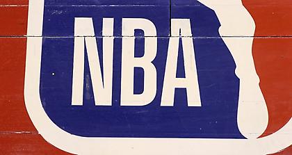 Μία ημέρα νωρίτερα σκέφτεται την επανέναρξη το ΝΒΑ