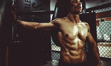 5 απλές ασκήσεις για να δεις τους κοιλιακούς σου χωρίς υπερβολές