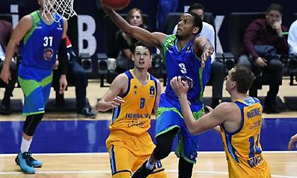 Σκέφτεται να αποσυρθεί από την ενεργό δράση ο Μεχία