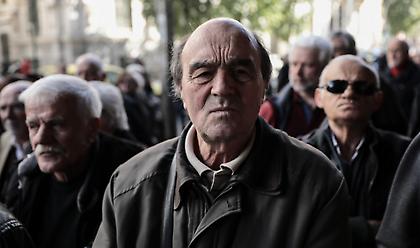 Νομοθετική ρύθμιση για τα αναδρομικά για τα οποία οι συνταξιούχοι κλήθηκαν για φόρο