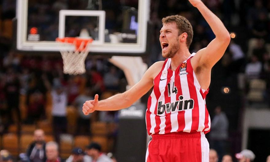 Βεζένκοβ: «Δεν έχω συγκεκριμένες προτάσεις, νιώθω πολύ καλά στον Ολυμπιακό»