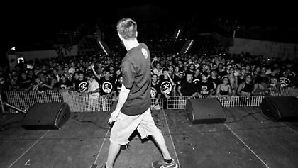 O ποιητής του περιθωρίου: Οι στίχοι του ΛΕΞ είναι κάτι παραπάνω από hip-hop