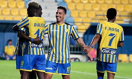 Τριάρα στην ΑΕΛ με σόου Μουνιέ ο Παναιτωλικός