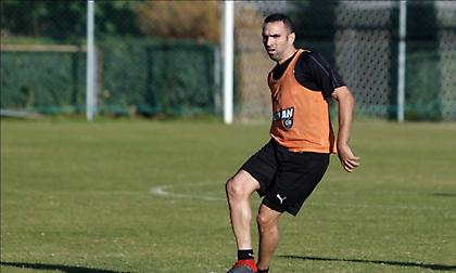 Ένας μέσα, ένας έξω στον ΟΦΗ