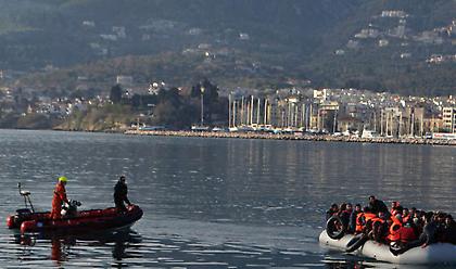 Μυτιλήνη: Βάρκα με 27 πρόσφυγες και μετανάστες έφτασε στη Νεάπολη