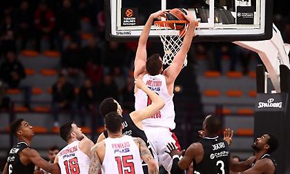 Οι αγαπημένες κινήσεις του Μιλουτίνοφ (video)