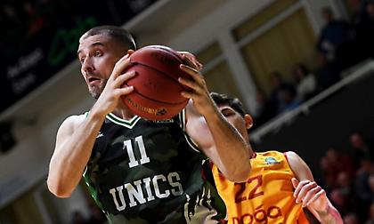 Ένας έφυγε και ένας επέστρεψε στην Ούνιξ