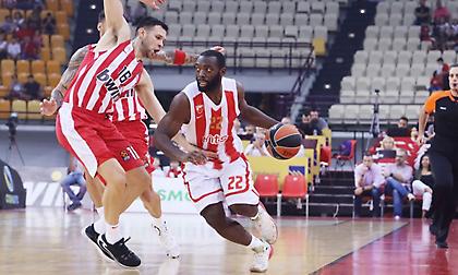 Επιβεβαιώνει τη συμφωνία του Ολυμπιακού με τον Τζένκινς ο Ραζνάτοβιτς!