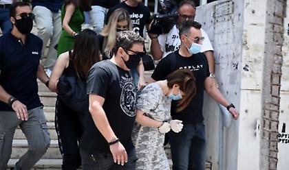 Στον ανακριτή μάνα και κόρη για τη δολοφονία του 49χρονου στον Εύοσμο