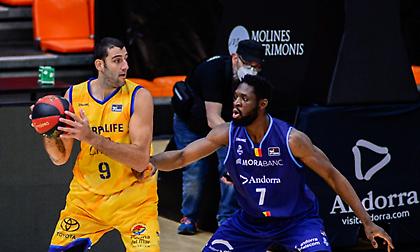 Πρώτη νίκη με σούπερ Μπουρούση για την Γκραν Κανάρια!