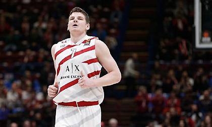 Αθλητικός διευθυντής Ζενίτ: «Μου αρέσει ο Γκουντάιτις»