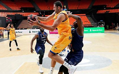 Η μεγάλη εμφάνιση του Μπουρούση (video)