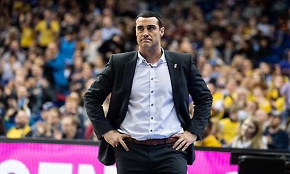 Τέλος από την Μπάμπεργκ ο Μουρς - Αποχωρεί και ο Λι