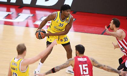 «Δυνατά για Νοκό ο Ερυθρός Αστέρας»