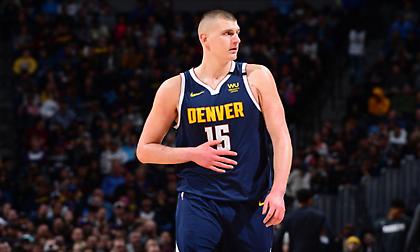 Θετικός στον κορωνοϊό ο Γιόκιτς - Δεν επιστρέφει προς το παρόν στο Ντένβερ