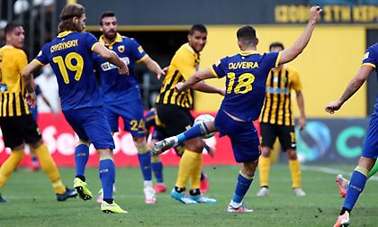 Η φοβερή ευκαιρία του Ολιβέιρα από το μισό μέτρο! (video)