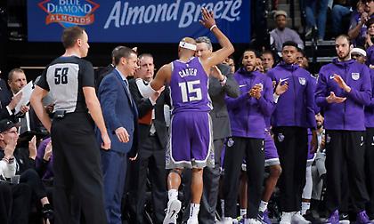 Συνεχάρη τον Βινς Κάρτερ ο Κώστας Κουφός (pic)