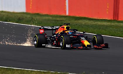 Red Bull: Με το καινούργιο μονοθέσιο ο Άλμπον στο Σίλβερστοουν