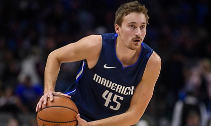 Στους Σίξερς ο Μπρόκχοφ!