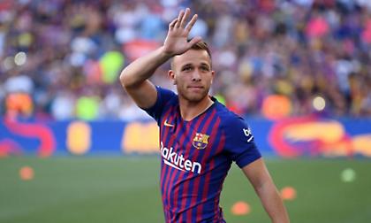 Στην Ιταλία ο Αρτούρ, υπογράφει με την Γιουβέντους