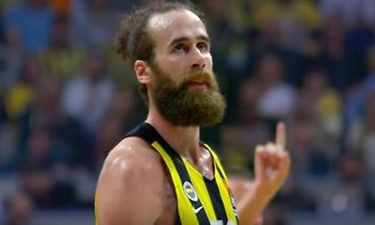 Gazzetta dello Sport: «Υπέγραψε στην Αρμάνι ο Ντατόμε»