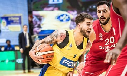 «Καθάρισε» το ντέρμπι και διατηρήθηκε στην κορυφή η Μακάμπι