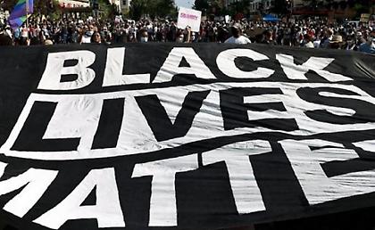 Μήνυμα Black Lives Matter στα παρκέ του Ορλάντο!