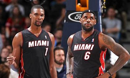 Κρις Μπος: Το ψέμα του ΛεΜπρον και το δαχτυλίδι που… δανείστηκε το 2010