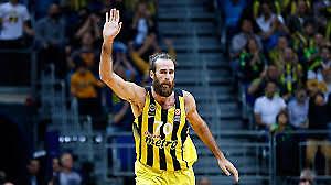 Συγκινητικό αντίο Ντατόμε στη Φενέρ: «Έδωσα ό,τι είχα, κέρδισα περισσότερα»