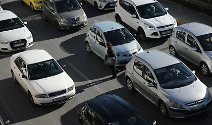 Γερασμένα ΙΧ στην Ελλάδα: Φοβούνται το κόστος εργασιών και δεν περνούν ΚΤΕΟ