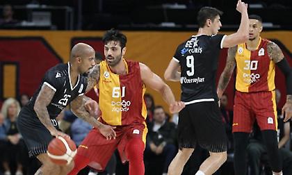 Αφαίρεση βαθμού σε Μπεσίκτας, Γαλατασαράι και Καρσίγιακα!