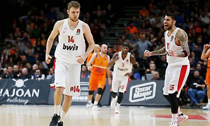 Οι εντυπωσιακές φάσεις του Ολυμπιακού φέτος (video)