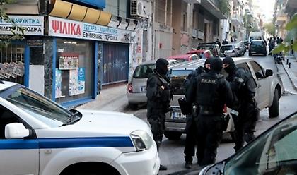 Εξαρθρώθηκε συμμορία - Διέπραττε ληστείες - διαρρήξεις σε περιοχές Αττικής - Πώς δρούσε