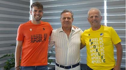 Επίσημο: Στον ΑΠΟΕΛ ο Αποστολάκης