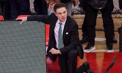 Πιτίνο: «Ξεκινήστε τα παιχνίδια του NCAA τον Ιανουάριο»