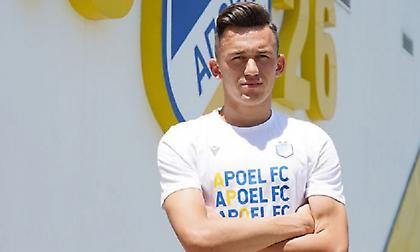 Στον ΑΠΟΕΛ ο Τσιλιγγίρης