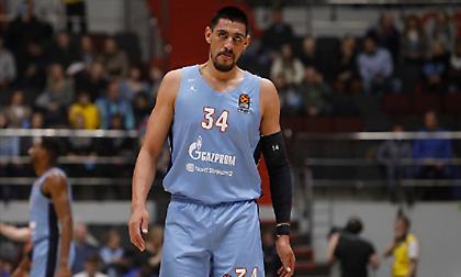 Αποδεσμεύει τον Αγιόν η Ζενίτ!