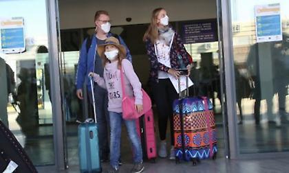 Έντεκα θετικά κρούσματα κορωνοϊού σε ταξιδιώτες τα τελευταία 24ωρα