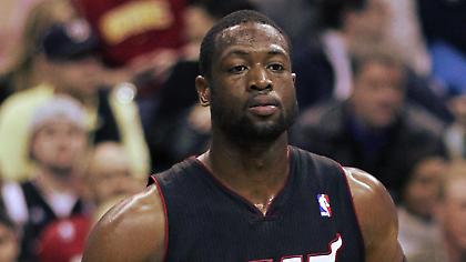 Έκανε μαλλί α λα Ρόντμαν ο Γουέιντ (video)