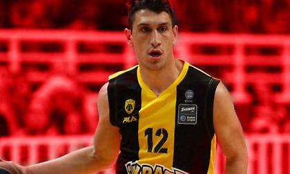 Γιαννούλης Λαρεντζάκης: Ο θρασύς νεαρός πήρε την… ευκαιρία του! (photos & videos)