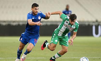 Χατζηθεοδωρίδης: «Έπρεπε να είχαμε κάνει γκολ τη φάση του Μακέντα»