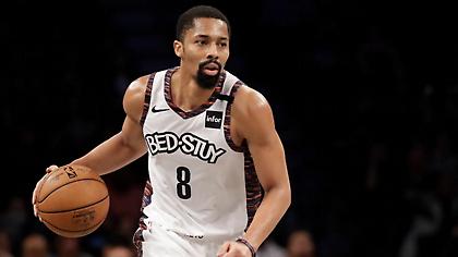 Ντινγουίντι: «Υποχωρούν τα συμπτώματα του κορωνοϊού»